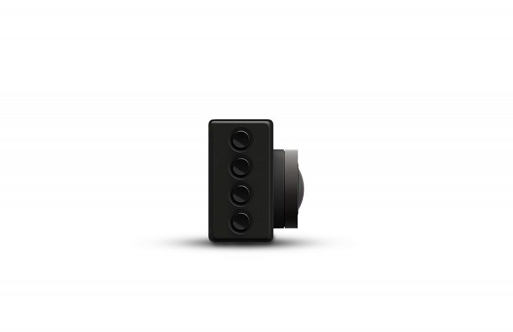 Видеорегистратор Garmin Dash Cam 65W 010-01750-15