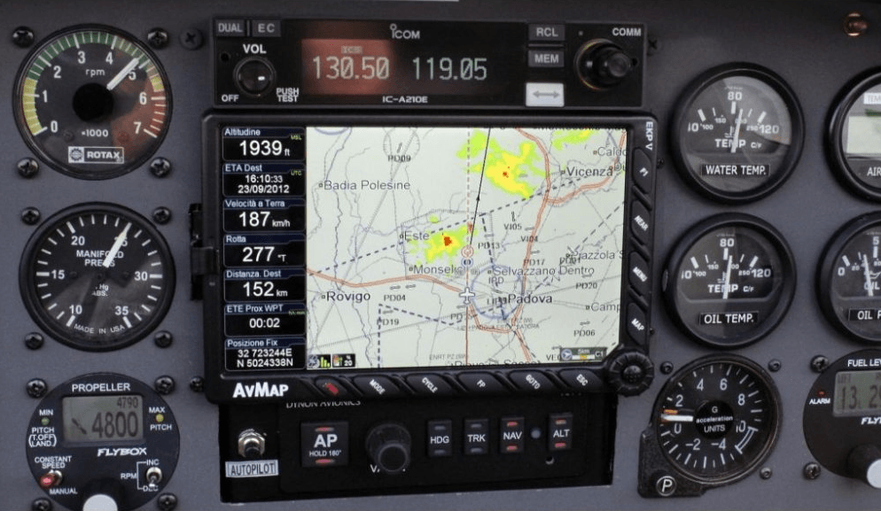 Авиационный GPS-навигатор AvMap EKP V Docking System KIT P1MK3501AM