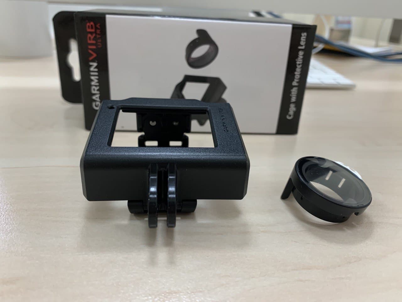 Крепление Garmin Virb Ultra для экшн-камеры с защитой линз 010-12389-12
