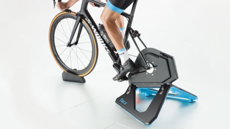Велотренажер Garmin Tacx NEO 2T Smart Trainer T2875.61  