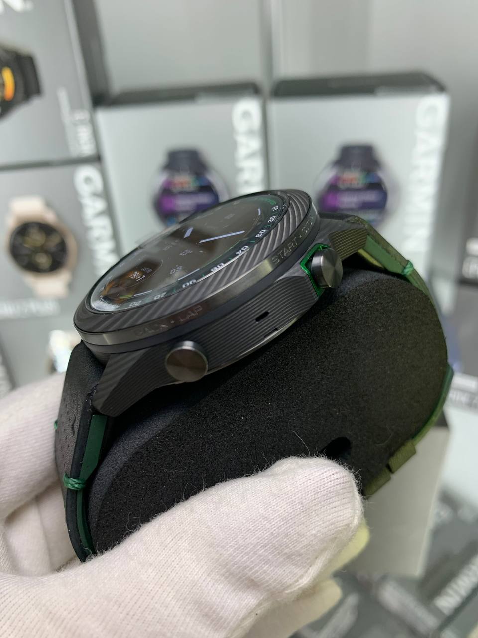 Часы-навигатор Garmin MARQ Golfer (Gen 2) - Carbon Edition 010-02722-21