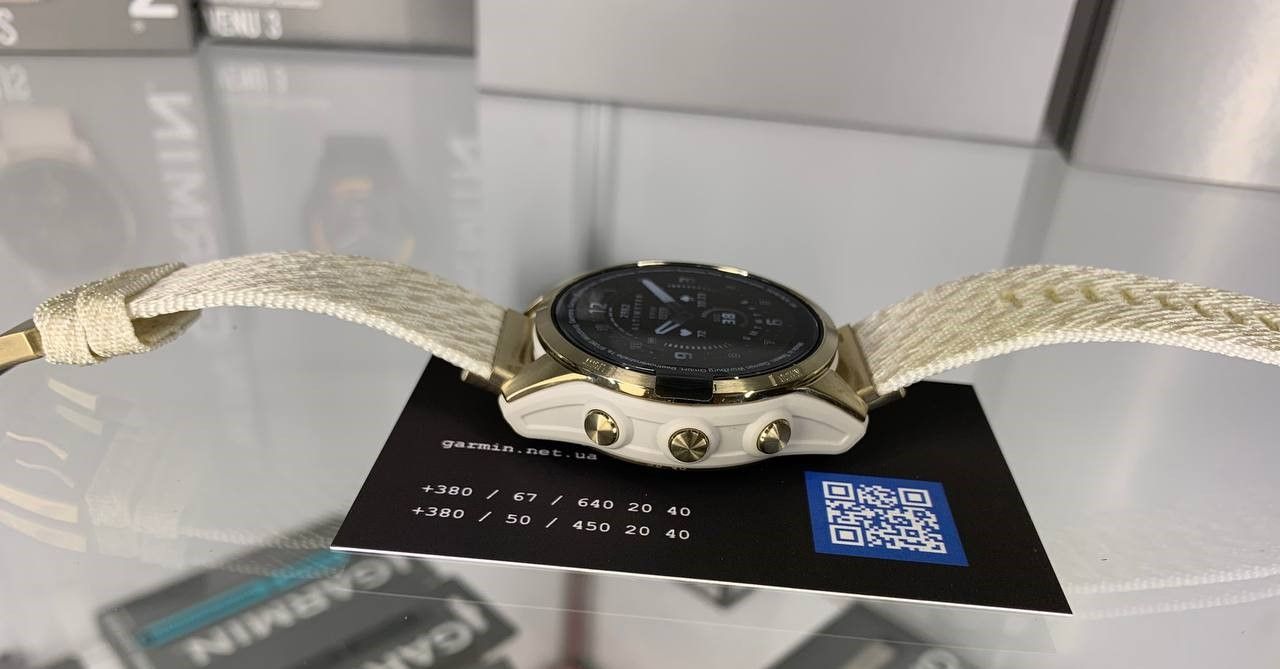 armin Epix Pro Gen 2 Sapphire Edition (42мм) Soft Gold з нейлоновим ремінцем 010-02802-20 