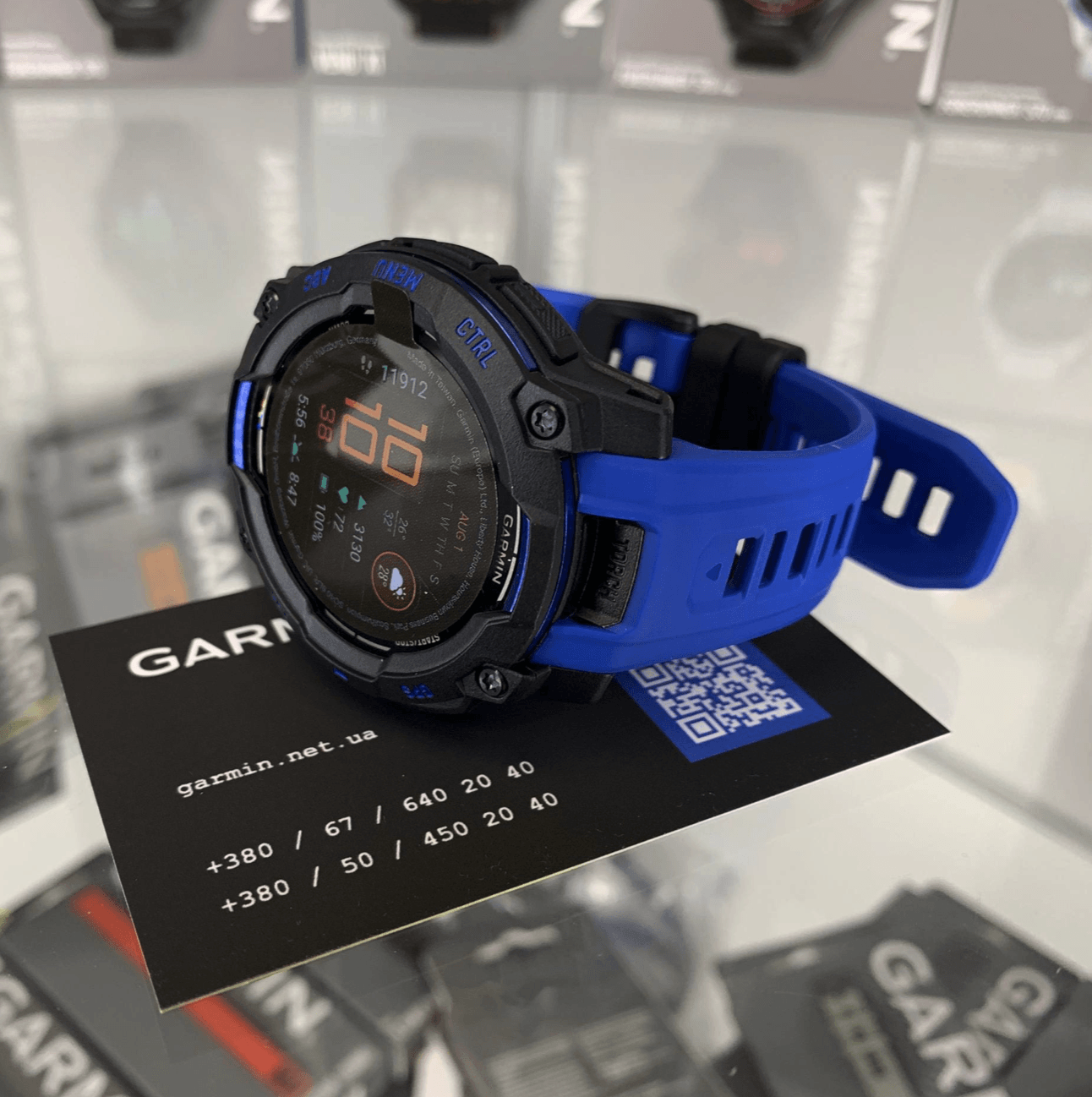 Часы-навигатор Garmin Instinct 3 Amoled 45мм Blue Black 010-02936-03