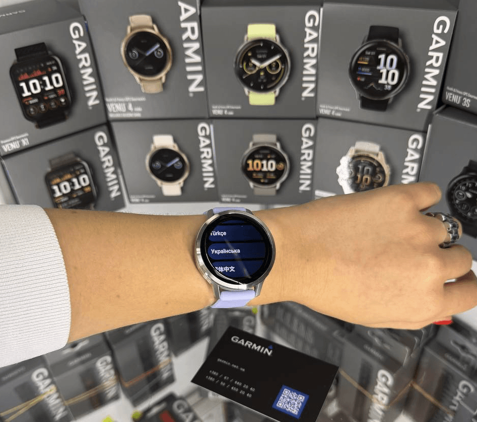 Спортивные часы Garmin Venu 4 41мм Silver Periwinkle с силиконовым ремешком 010-03013-01