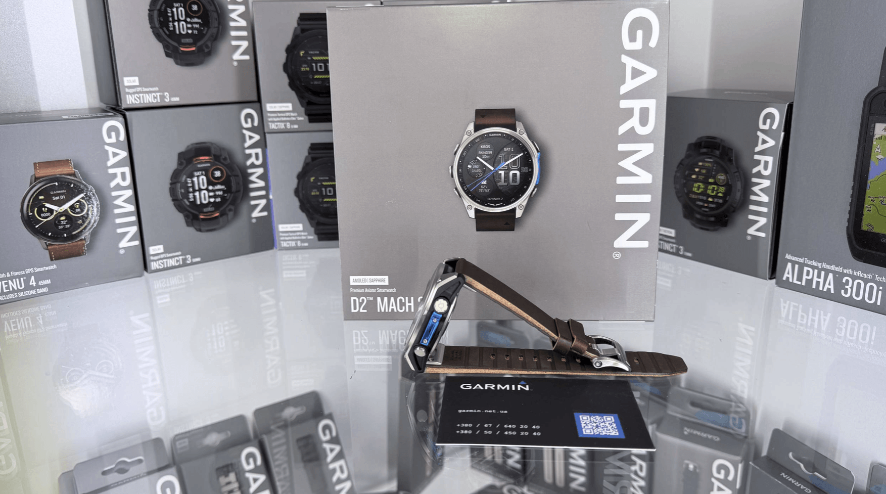 Авиационные часы Garmin D2 Mach 2 Titanium 47 мм с Oxford Brown коричневым кожаным ремешком 010-02904-31